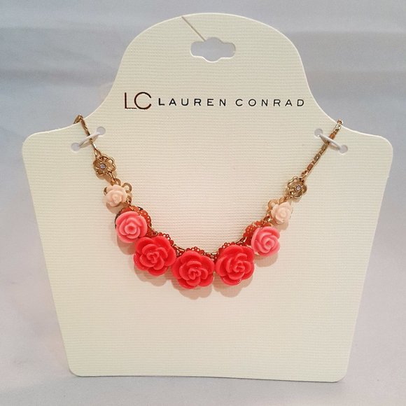 LC Lauren Conrad Jewelry - 5/$30 LC LAUREN CONRAD GOLD TONE FLOWER NECKLACE
